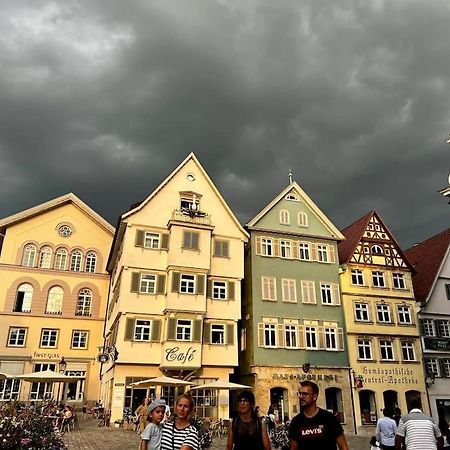 Nah Zur S-Bahn Und Altstadt Esslingen am Neckar Esterno foto